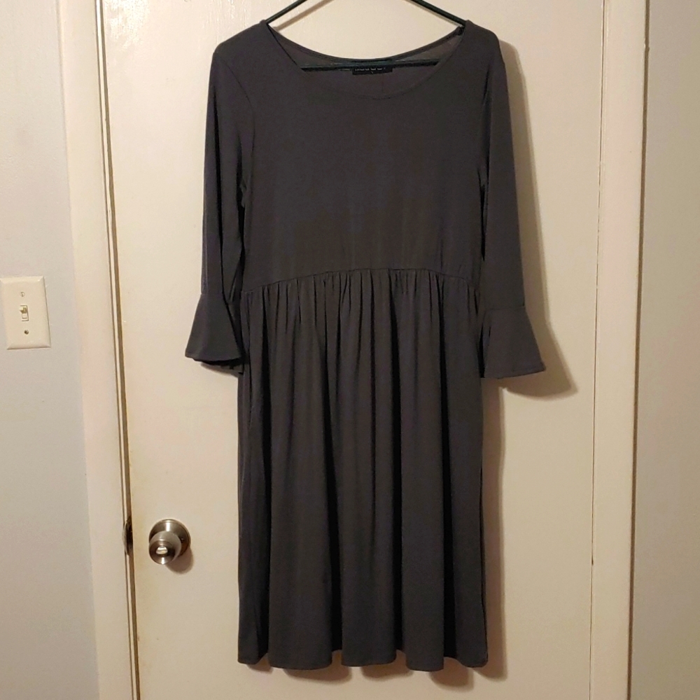 Grey dress with pockets